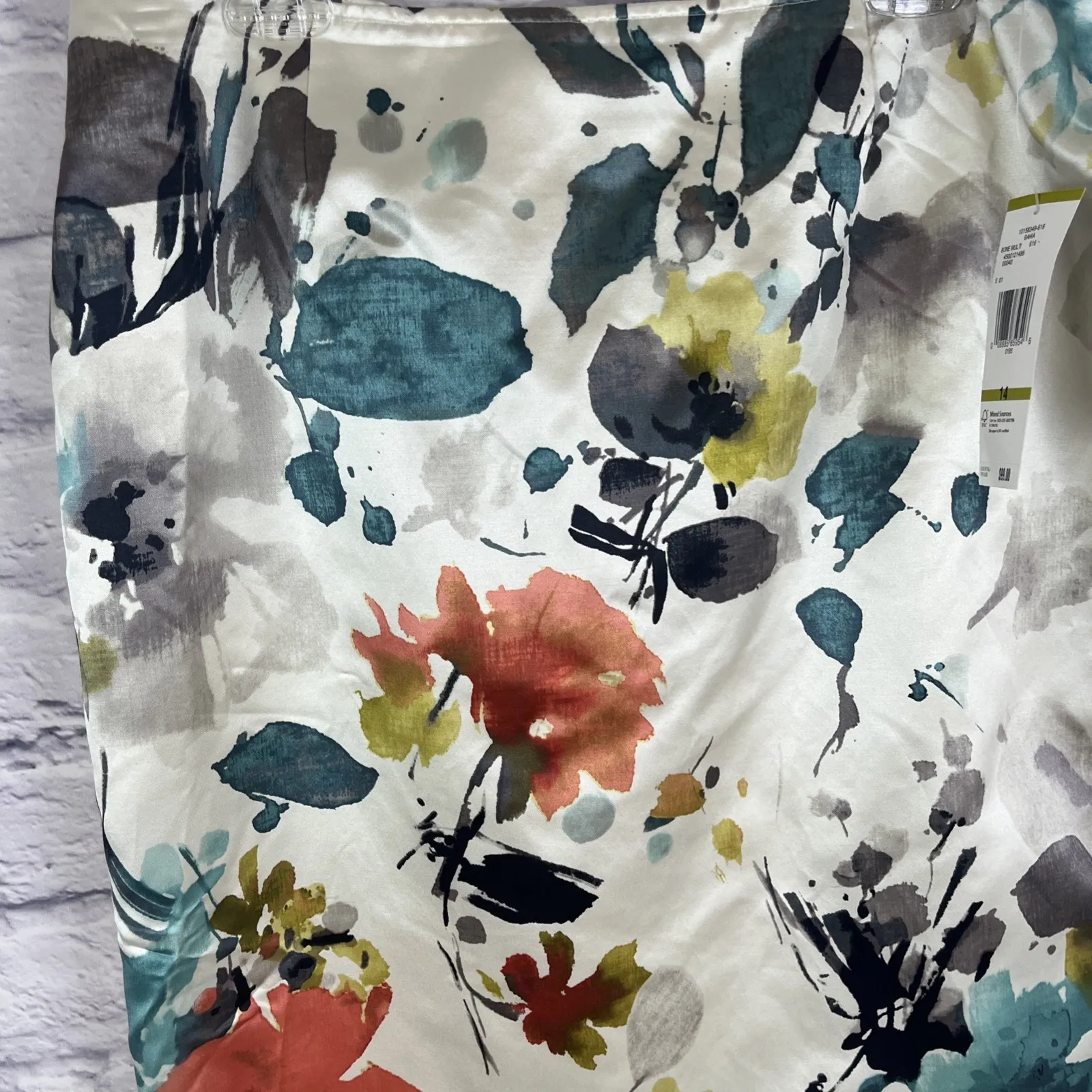 Jones New York NWT Silk Blend Feminine Watercolor Floral Print Skirt Size 14 - Image 2