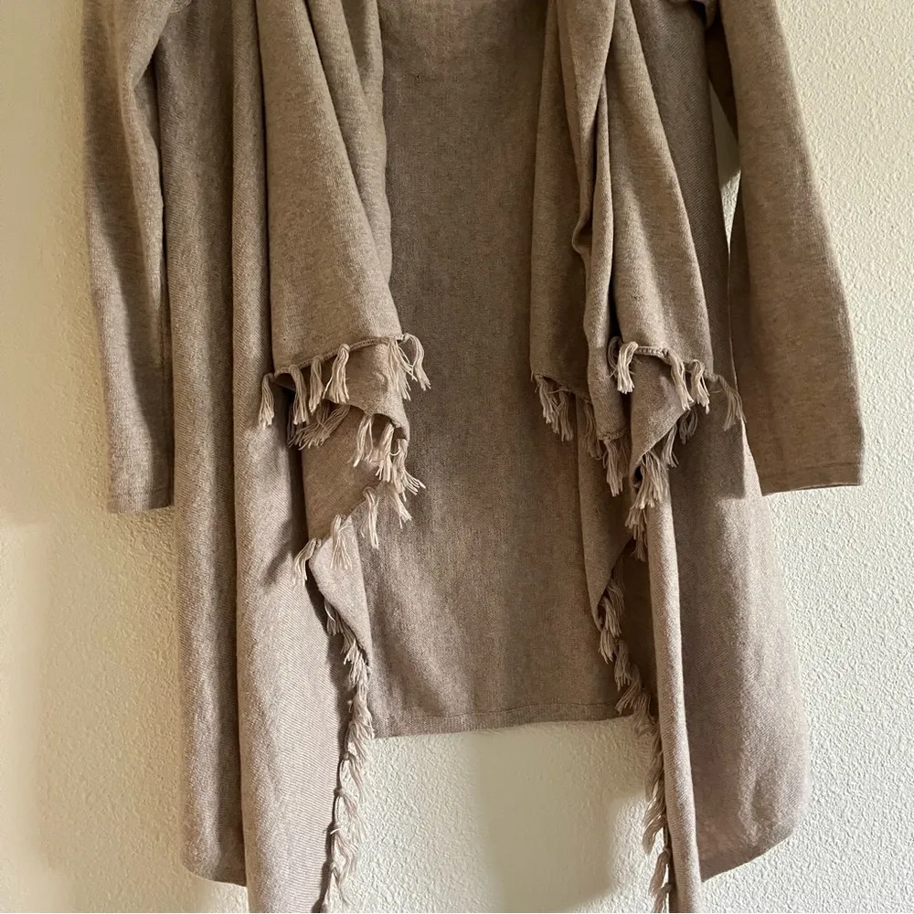 Matilda Jane Beige Come On Over Cardigan Size M Wrap Sweater Fringe Poncho - Image 8