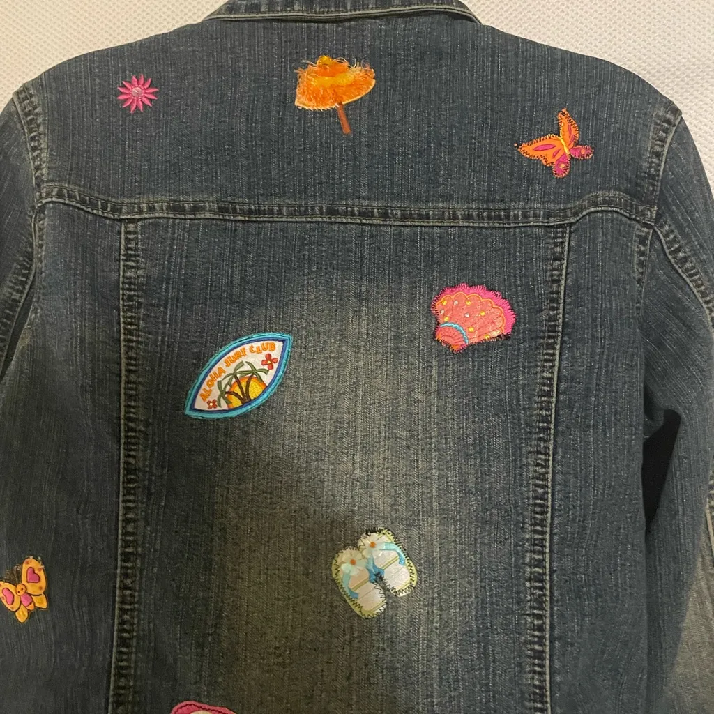 Embroidered Women's Denim Jacket with Patches Blue Size undefined - Image 4