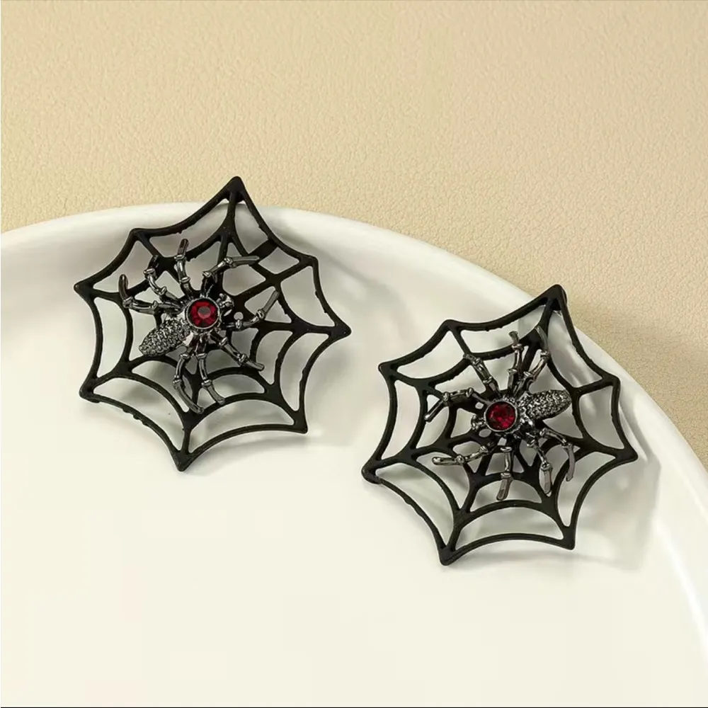 Gorgeous Retro Gothic Spider Web Stud Earrings with Ruby Color Decor Faux Fashio Black - Image 6