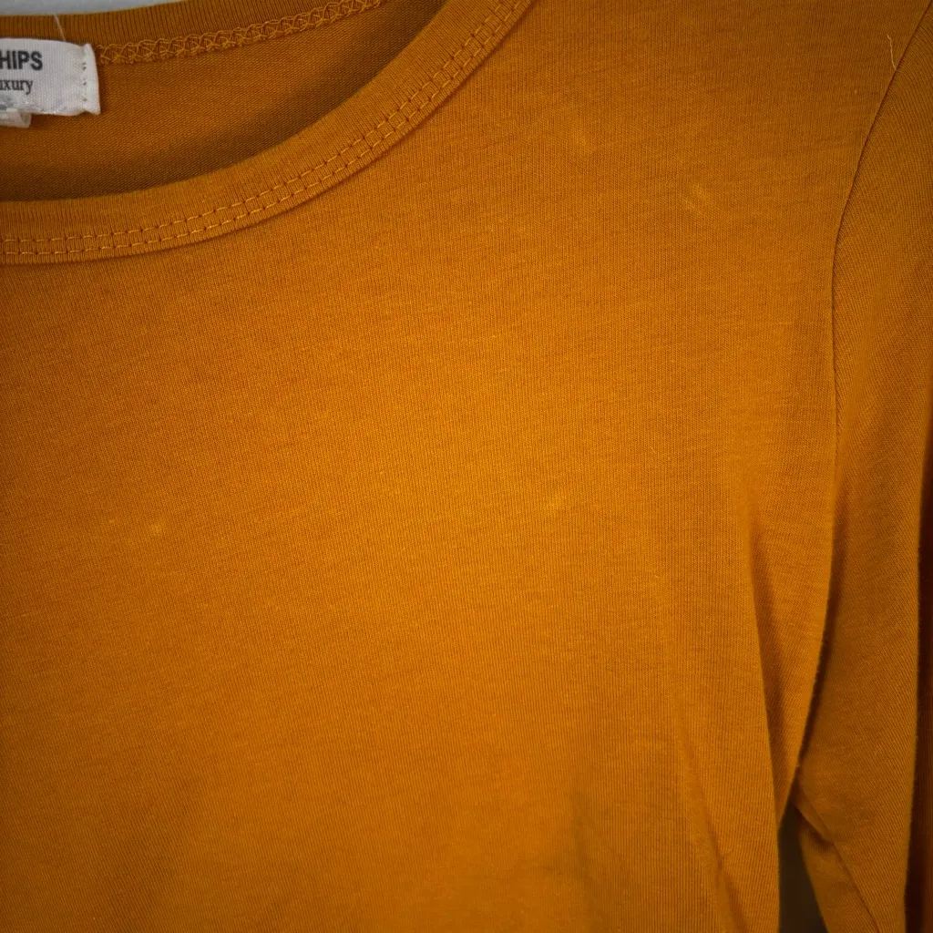 Yellow Long Sleeve Crop Top Heart and Hips - Image 6