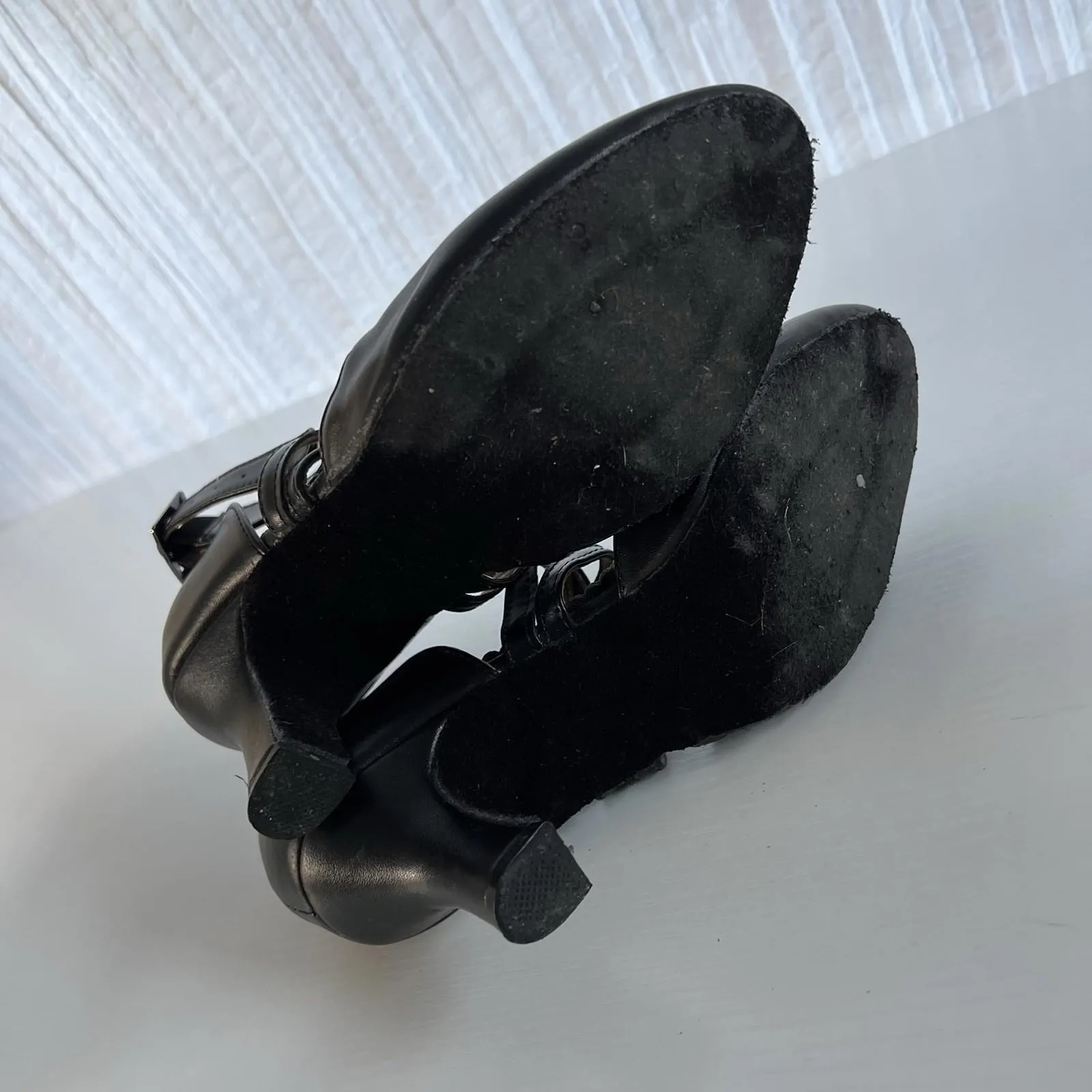 Vintage Black Leather Criss Cross Strap Closed Toe Heels 90s Y2K Size 6.5 Luxury - Image 6