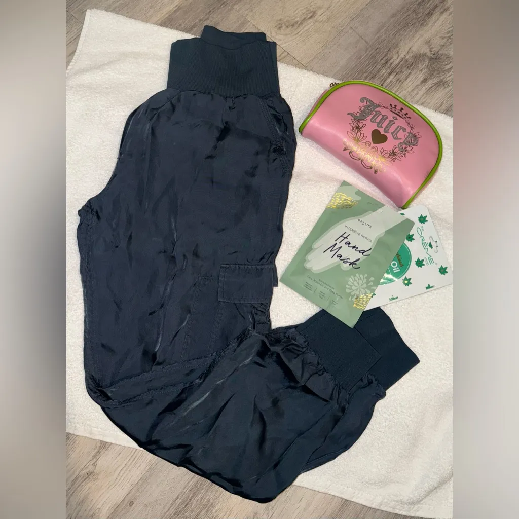 Tous Les Jours Giles Satin Jogger Pants Color Teal Size Small Blue - Image 4