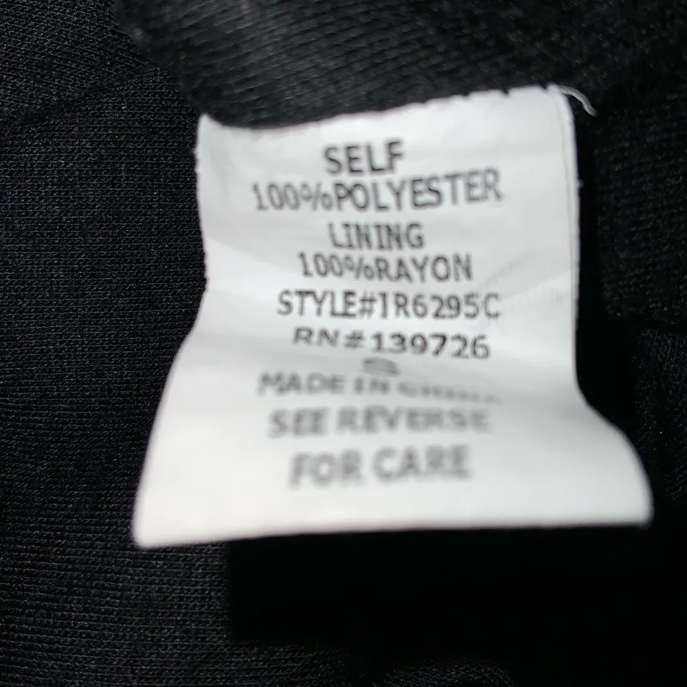 Honey Punch Spaghetti Strap Black & Gold Metallic Overlay Loose Fit Romper Small - Image 9