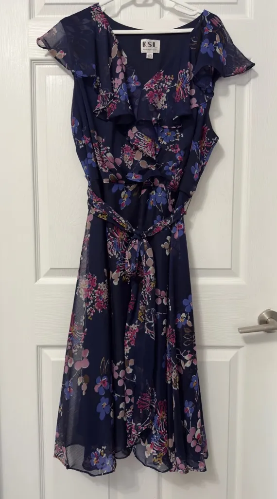 Karin Stevens Navy Floral Midi Dress - Image 2