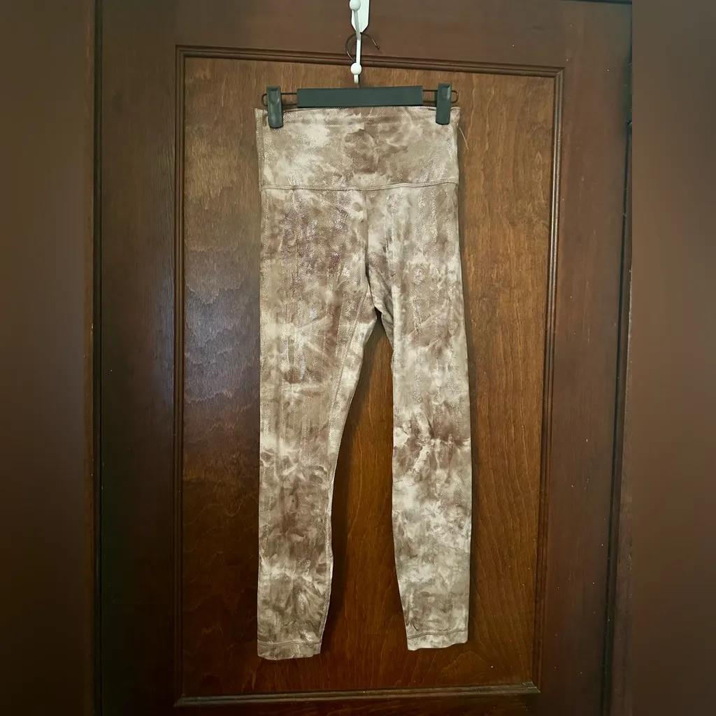 lululemon Align HR 25" legging in Shine DYMS Size 4 - Image 2