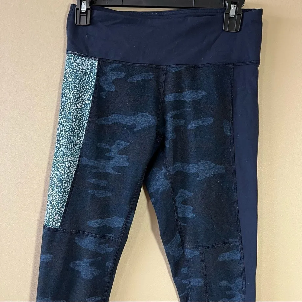 Lululemon Sashiko Blue Camo Patchwork Wunder Under Leggings 6 - Image 3