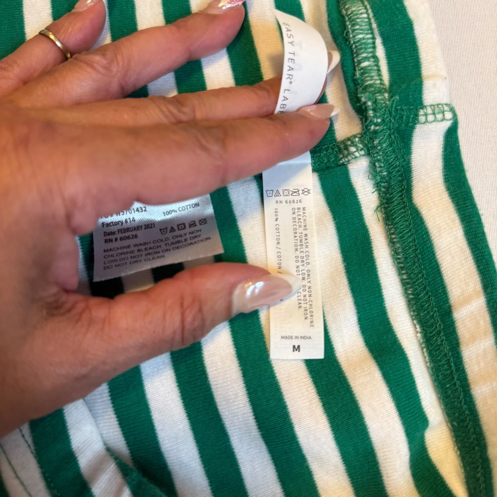 Christmas Daddy Pajama Set Green Long Sleeve Top Striped Pants Women Sz M Size M - Image 12