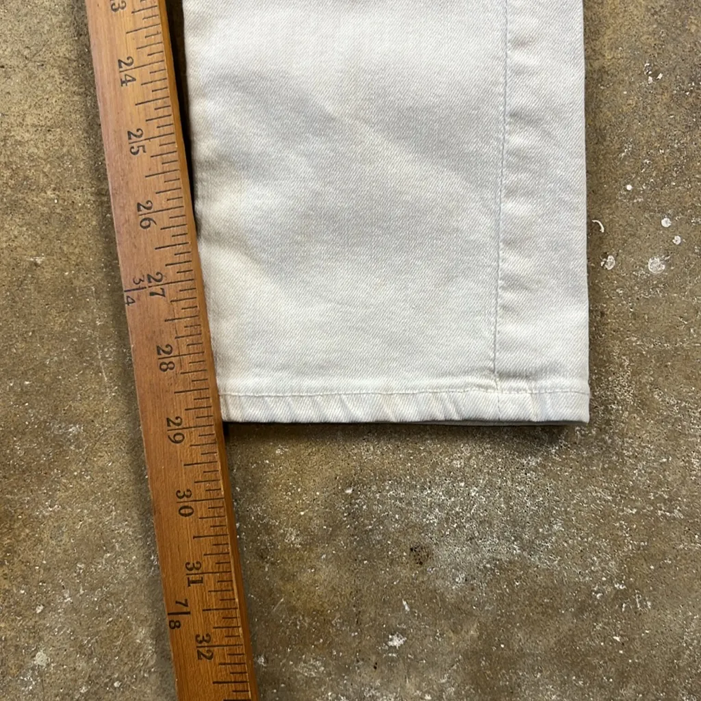 AG Adriano Goldschmied Ivory Denim Pants
Size: 27 - Image 9