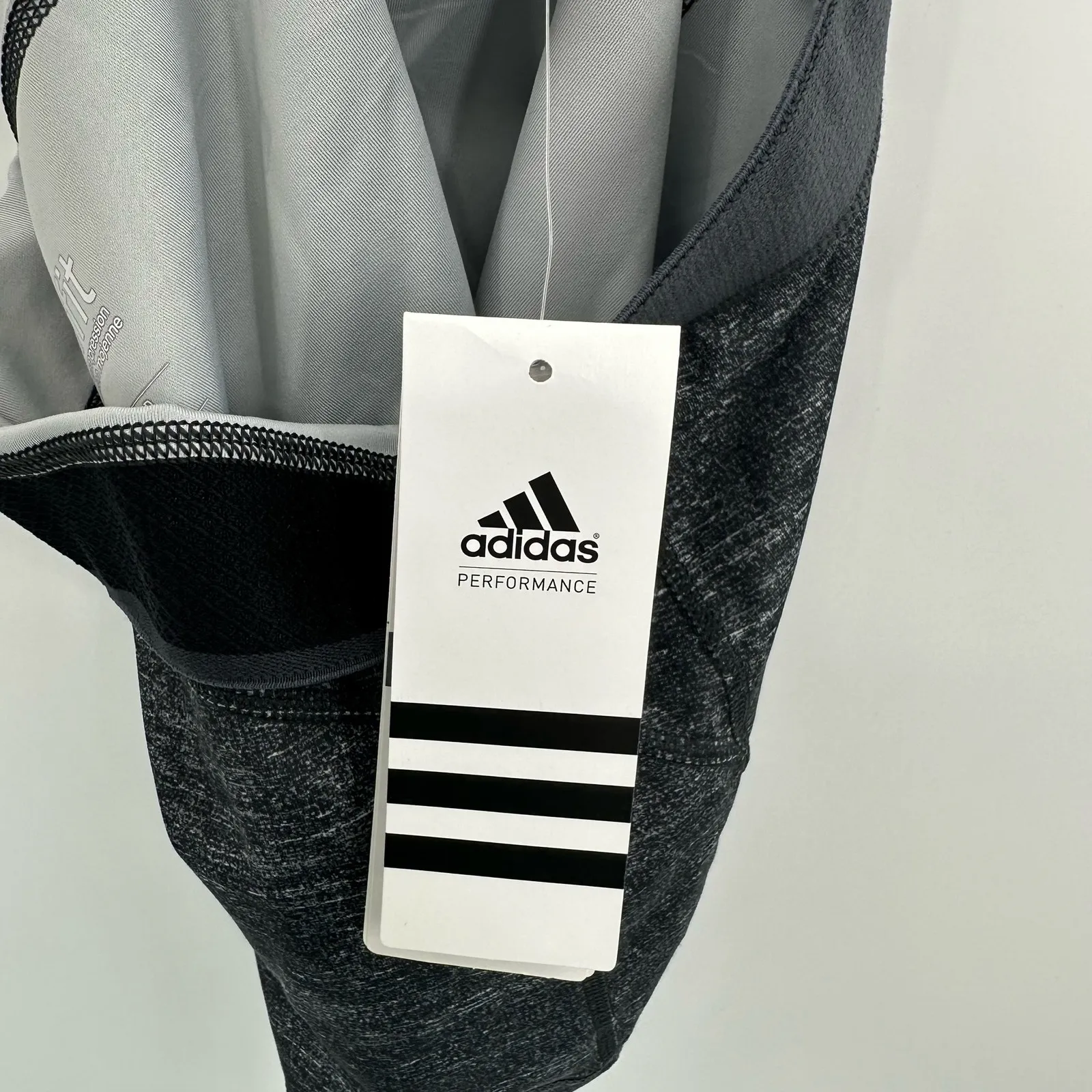 Adidas Size Small Shorts Gray Techfit Medium Compression Activewear Running‎ NWT - Image 5