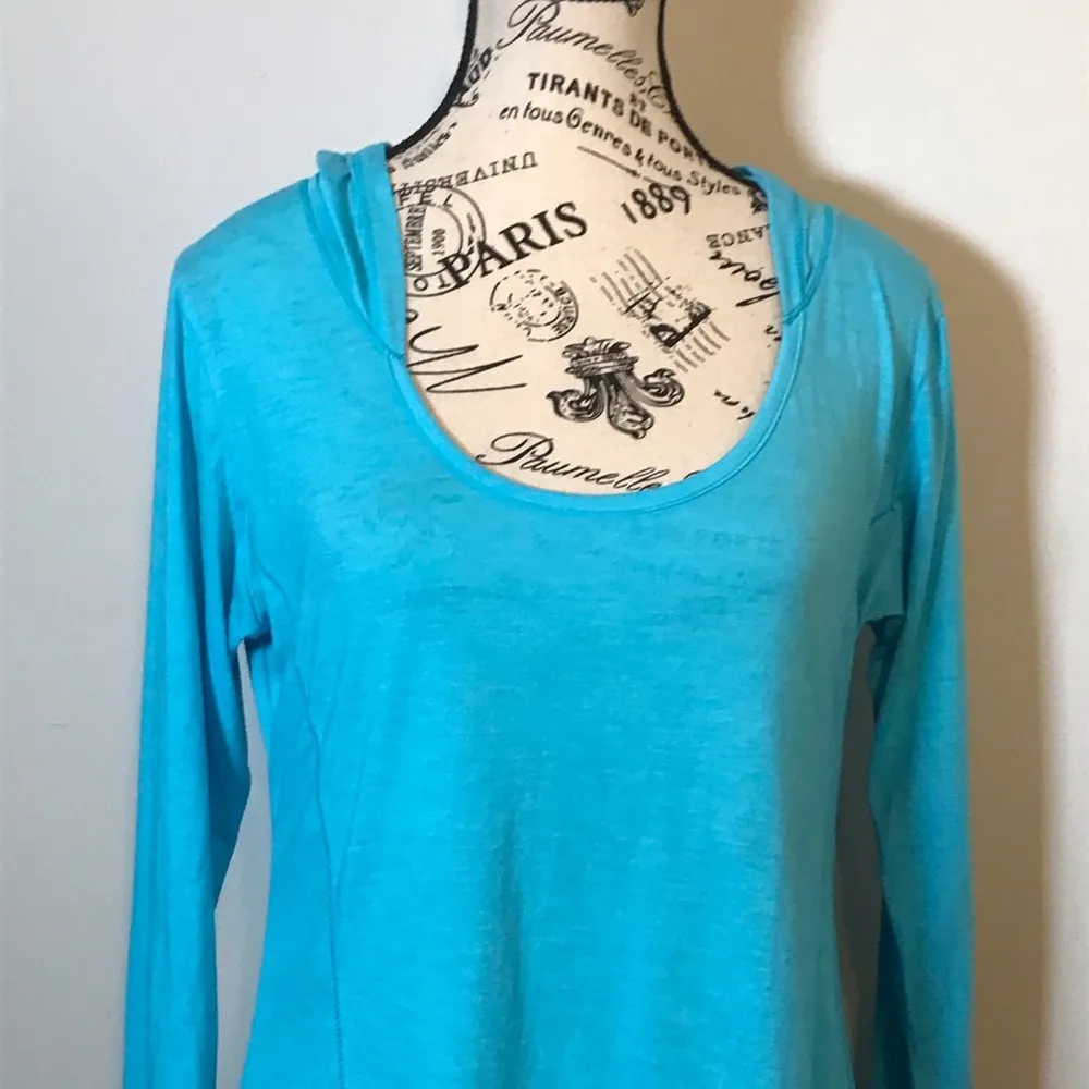 AVIA WOMENS LONG SLEEVE HOODED PERFORMANCE PULLOVER W/THUMB HOLES SIZE LARGE - Image 2