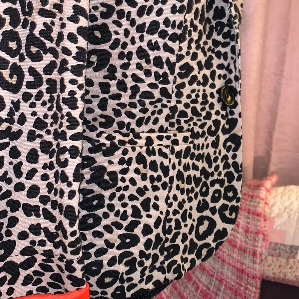 Bongo Size L Animal Print Blazer - Image 7