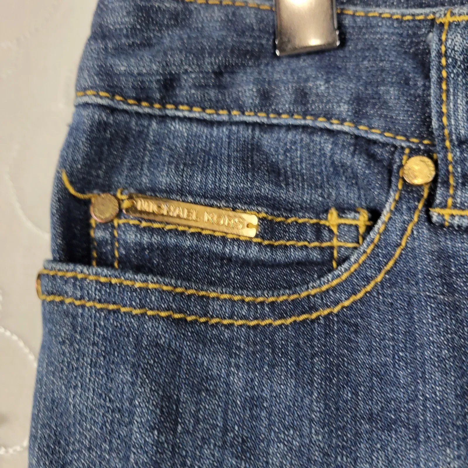 Michael Kors Womens Jeans Size 4 Blue Bedazzled‎ Gold Rivets Flare Leg Denim - Image 8