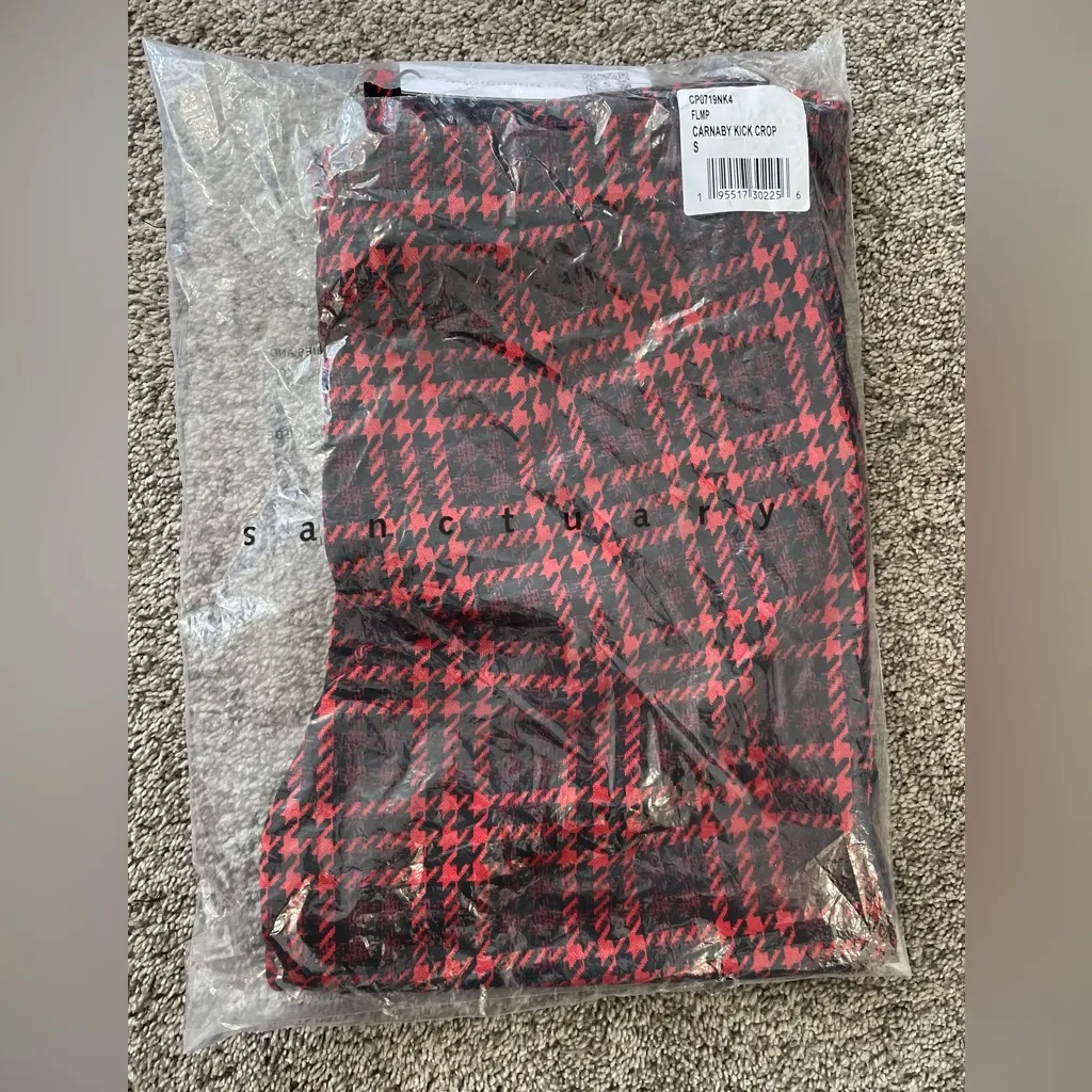 Sanctuary NWT  Carnaby Kick Crop Legging | Size: Small - Image 3