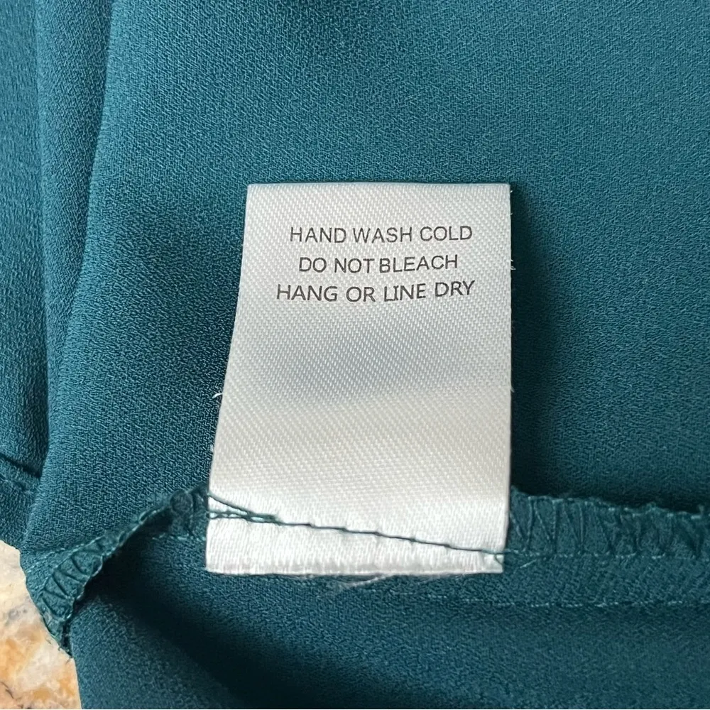 Violet + Claire Green Beaded Neckline Crepe Blouse Womens Career Modest Mature S - Image 6