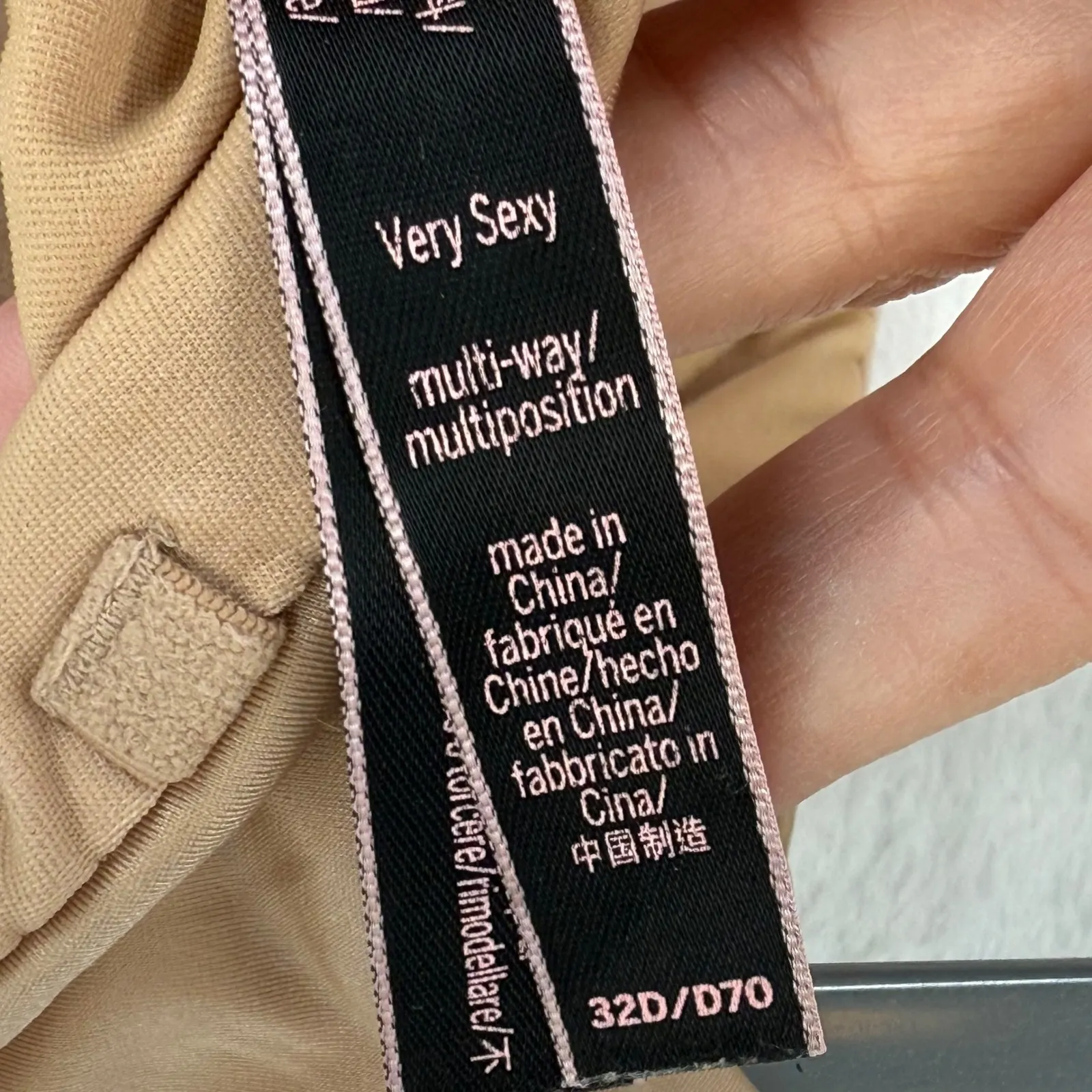 Victoria's Secret Very Sexy Multi-Way Strapless Bra 32D Nude Beige‎ no straps - Image 8