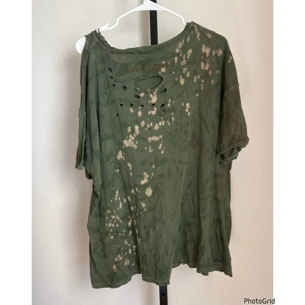Jaded Gypsy Out Of Touch Green Distressed Tee Size M - Image 2