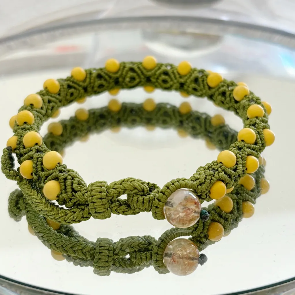 🍀 Lucky Friendship Adjustable Macrame Bracelet with Natural Stone Beads 🍀 Green - Image 2