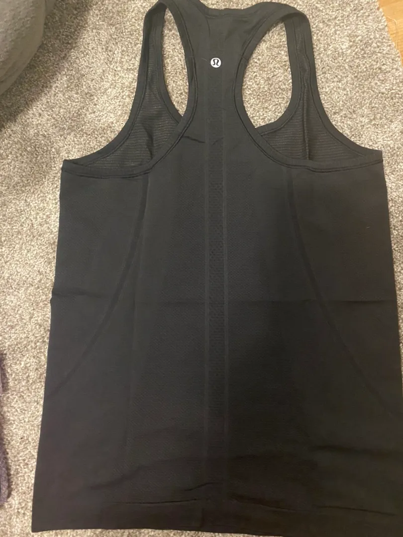 Lululemon Swiftly Tech Tanktop - Image 2
