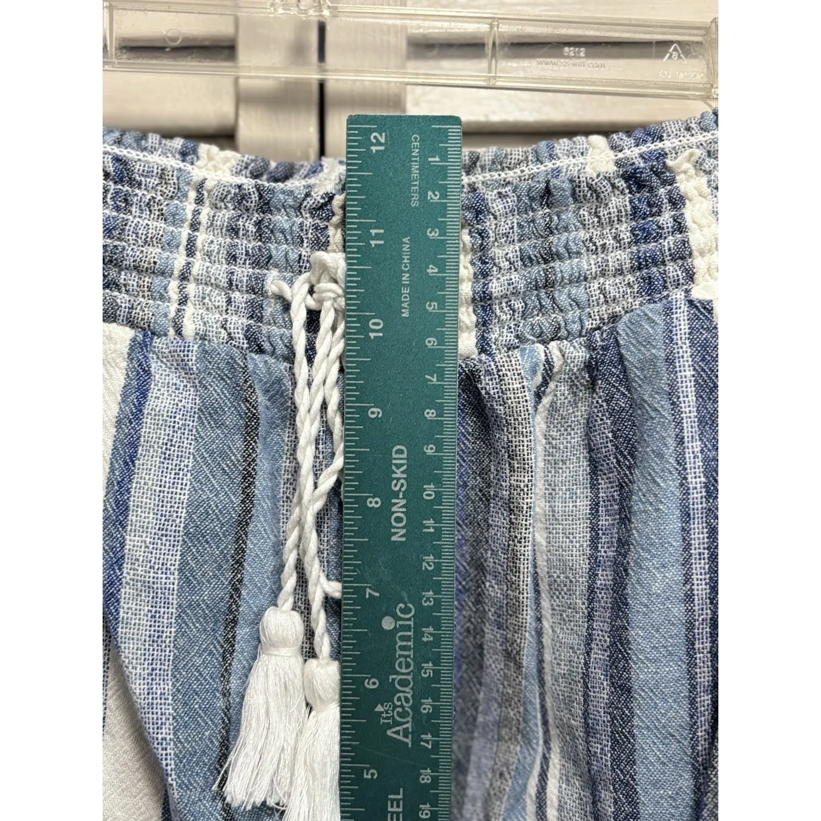 Briggs blu/White Striped Linen Short Size XL Tie/Elastic Waist High Rise Crochet - Image 2