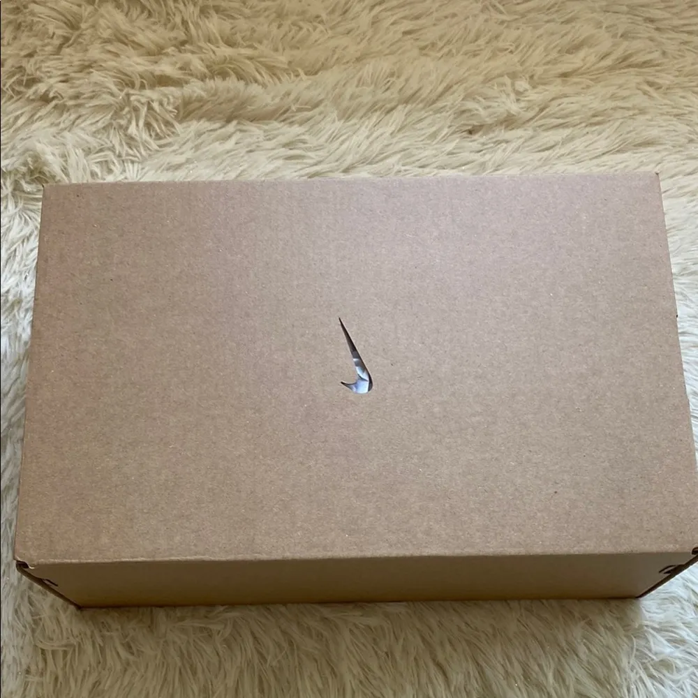 NWT
Nike Calm Women’s Slide Sandals - Image 8