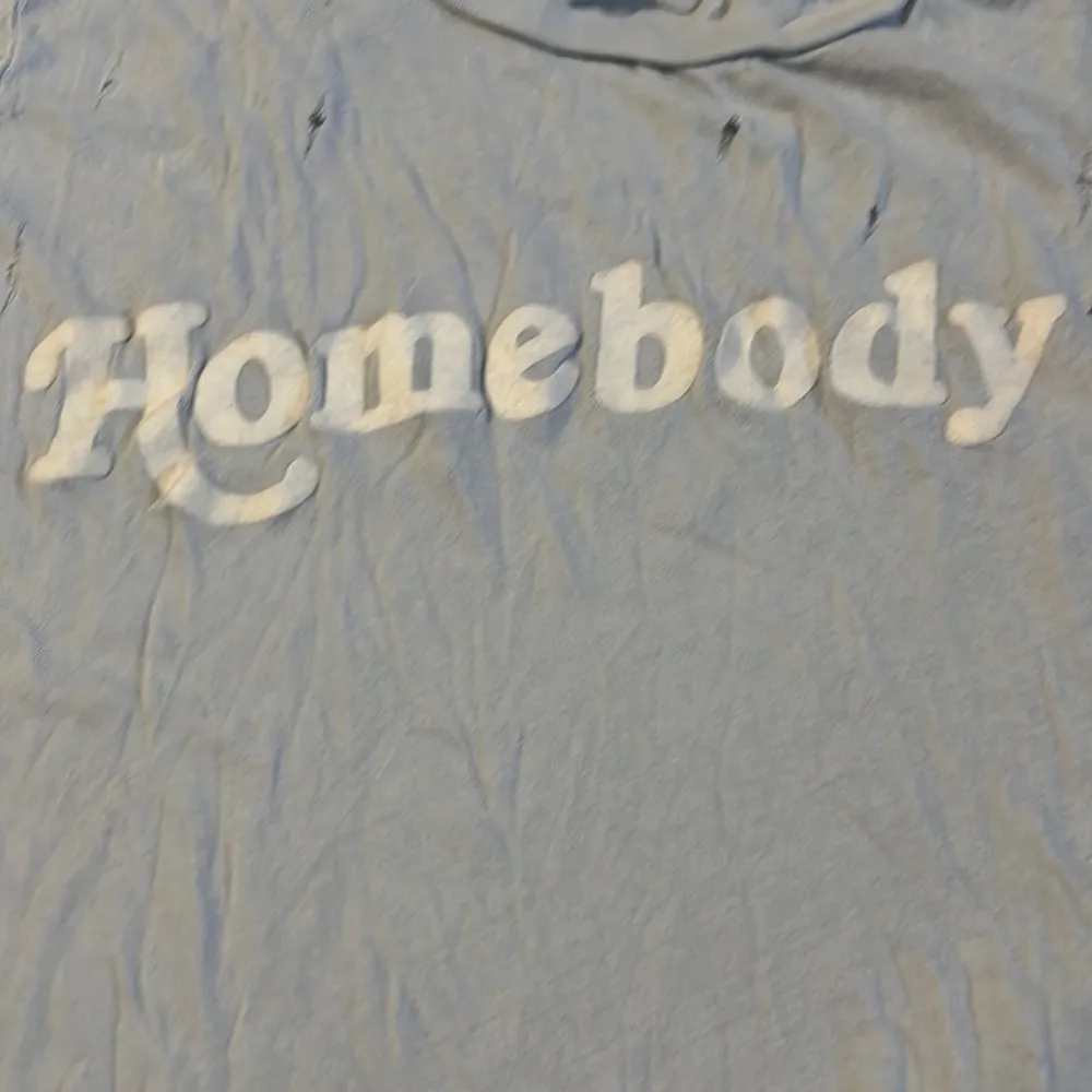 Wildfox Homebody Distressed Tee Size S - Image 3