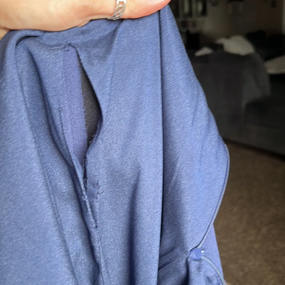 Dress the Population Simone Sleeveless Scoop Back Zipper Side Slit Sheat… - Image 11