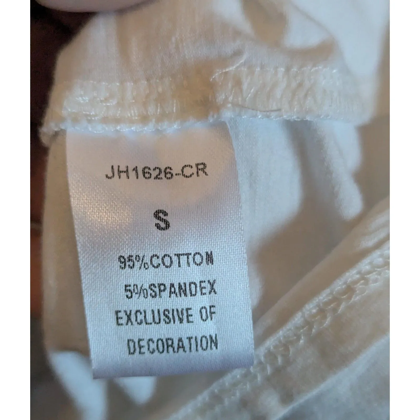 THML S White Embroidered Floral T-Shirt - Image 4