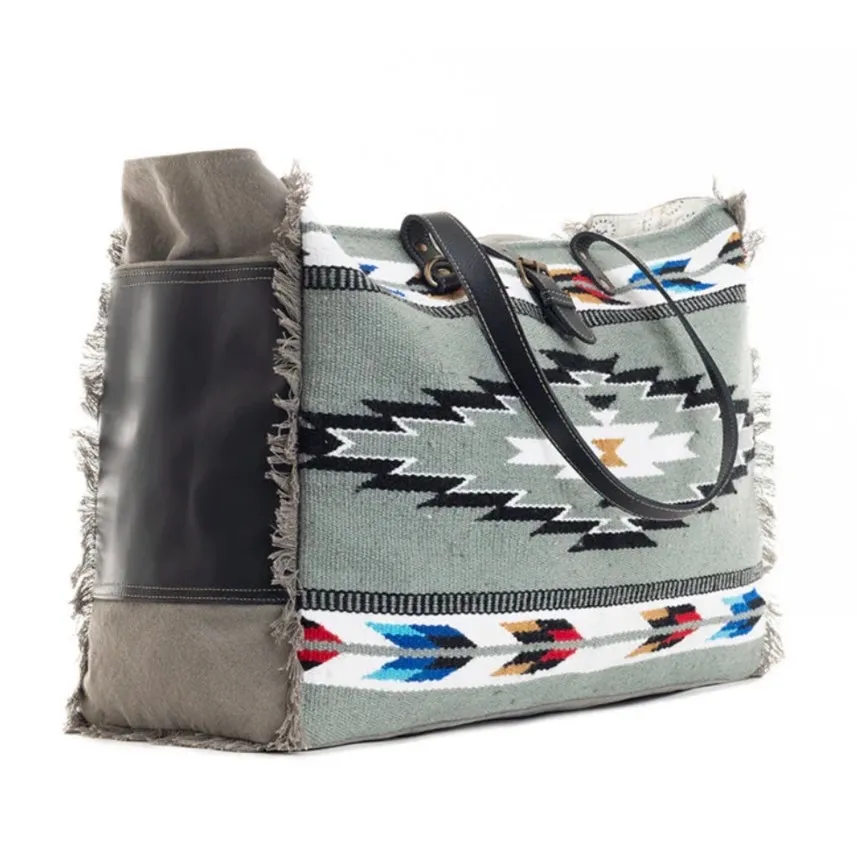 NWT Boutique Boho Cloud Arrow Weekender Canvas and Leather Bag Blue - Image 3