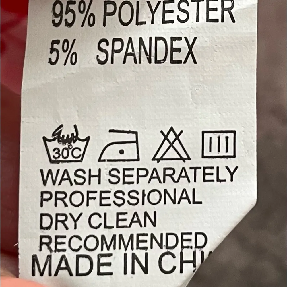 SHEIN pink red heart print all over crop top, size S Barbiecore festival summer - Image 6