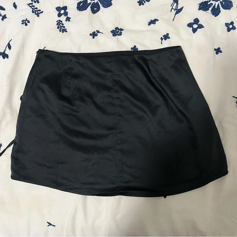 Ambrosia Mini Skirt Black Size 2 - Image 9
