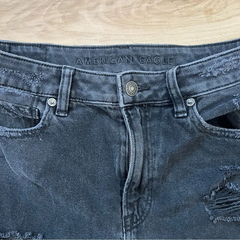 American Eagle  Black Distressed Mom Jeans Women’s 2 - Image 3