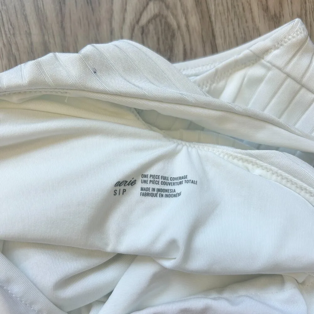 Aerie Ribbed Shine Asymmetrical One Piece Swimsuit in White Size S NWOT - Image 10