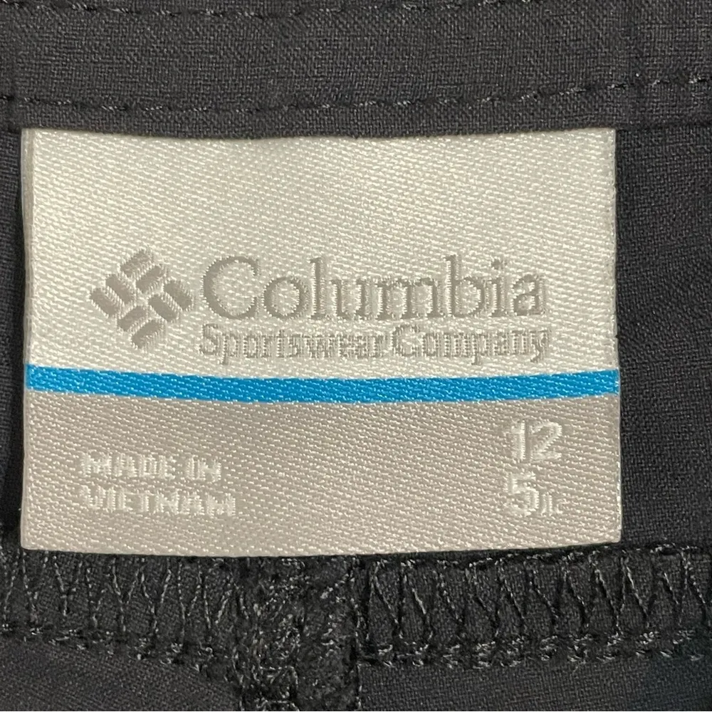 Columbia Women’s Black Shorts - Image 10