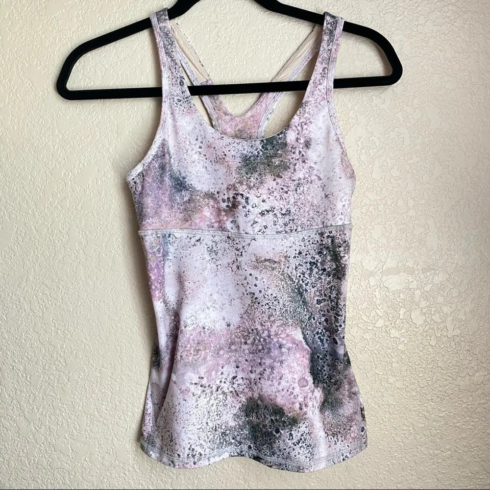 Lululemon ‎ Crossback Tank in Sugar Crush size 4 - Image 3