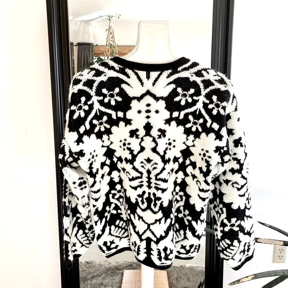 Kitty Hawk By Vivian Wang Sweater - Image 2