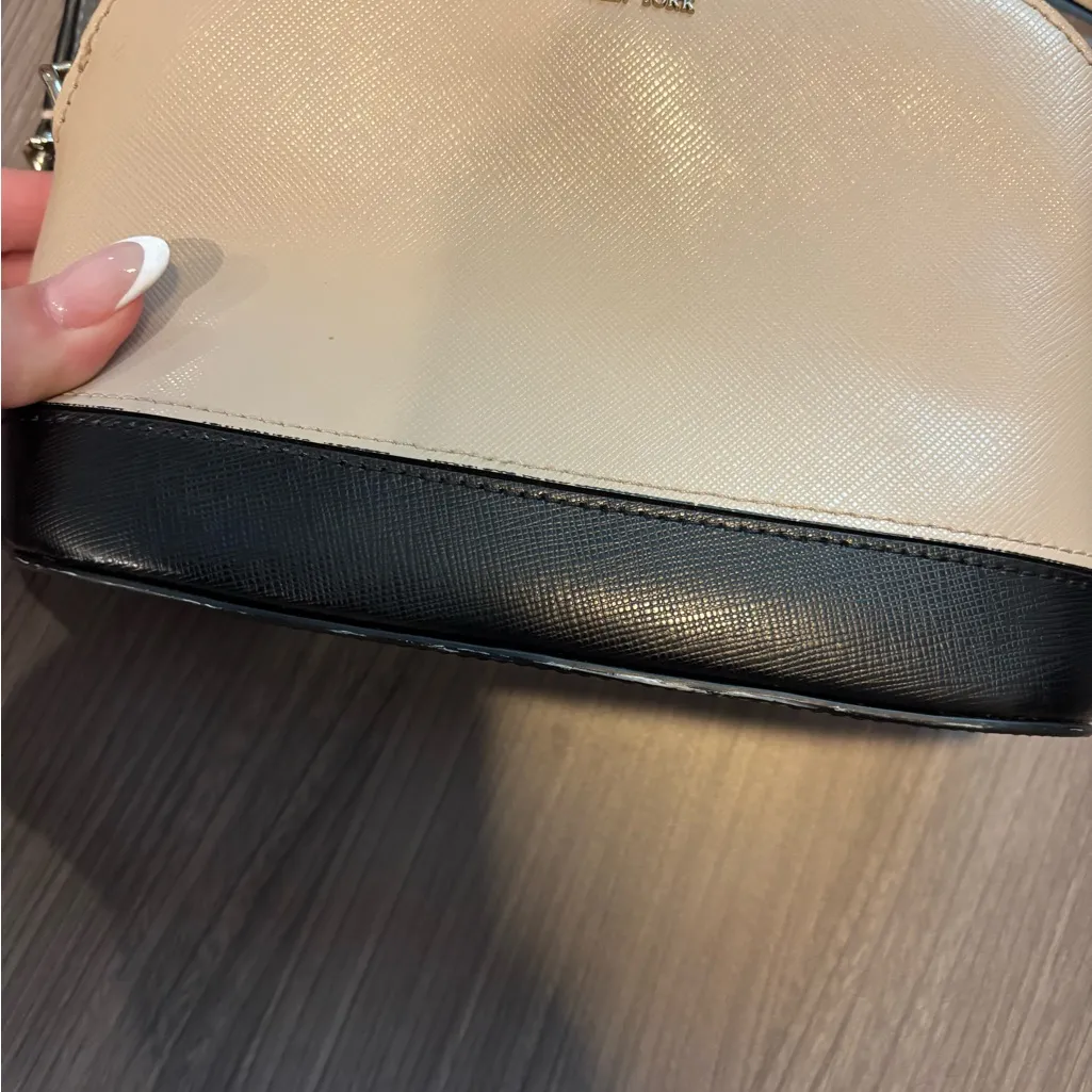 Kate Spade Crossbody Bag - Image 4
