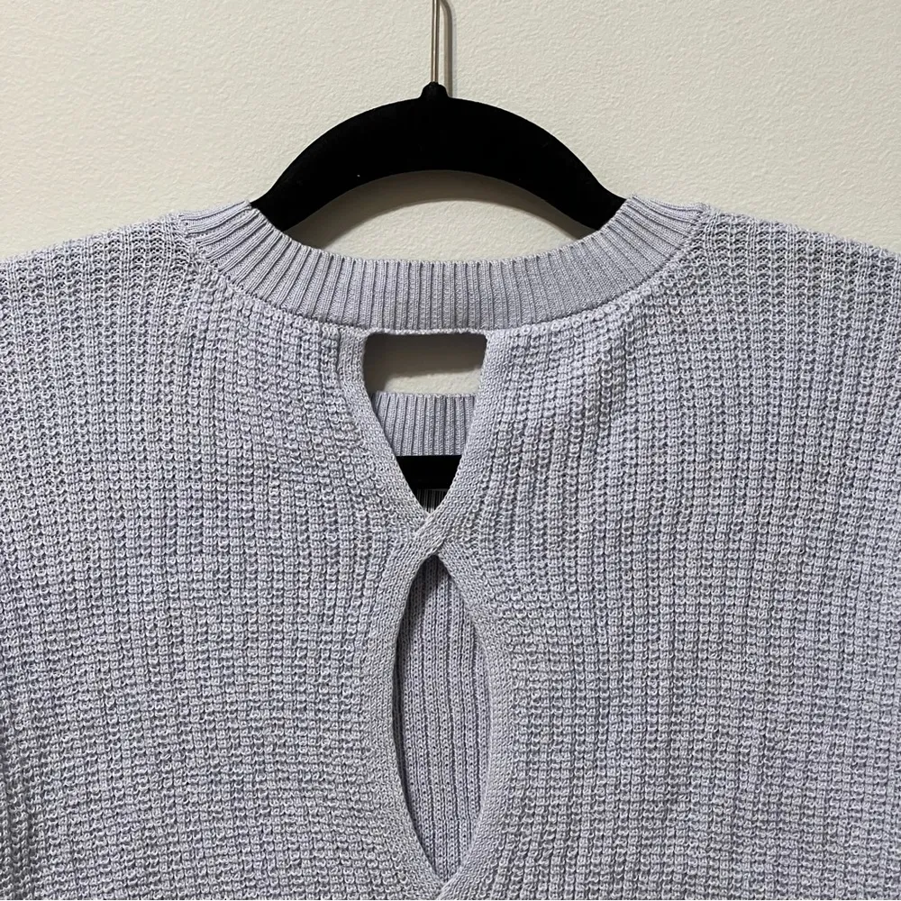 Pink Rose Knit Crewneck Sweater Periwinkle Blue Keyhole Cutout Back XS - Image 8