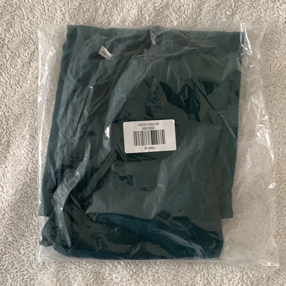 Abercrombie | Long Sleeve Strappy Halter Dress - Image 6