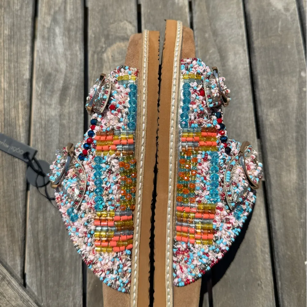 NWT House of Harlow 1960 Beaded Slides Sandals Multicolor Rainbow Design Size 8 Red - Image 7