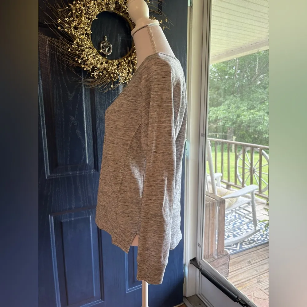 Madewell Heather Gray Knit Top size Small - Image 5