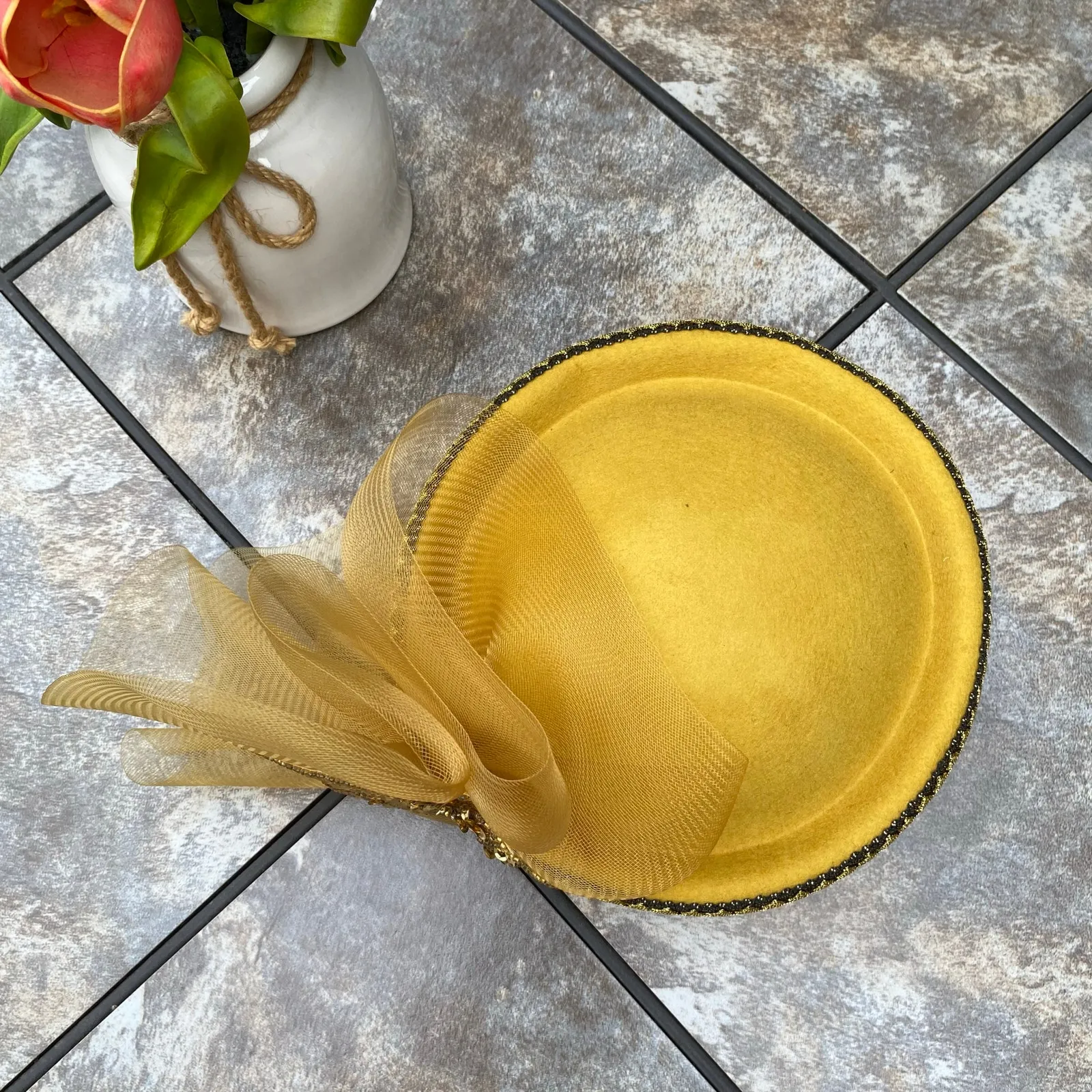 NEW Glitzy Mustard Gold Sequin Fancy Tulle Wool Spray Bow Hat Headpiece Yellow - Image 4