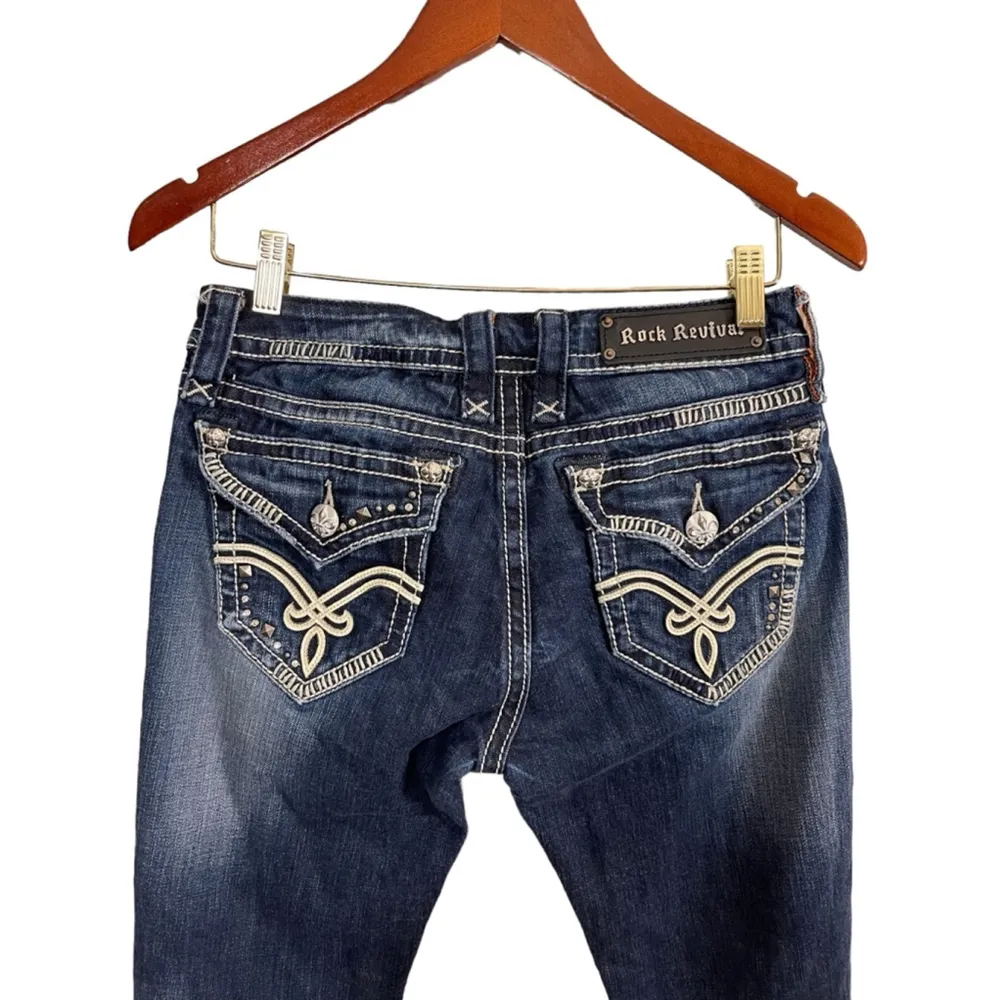 Women's Rock Revival Jeans, Blue, Size 28 - Image 4