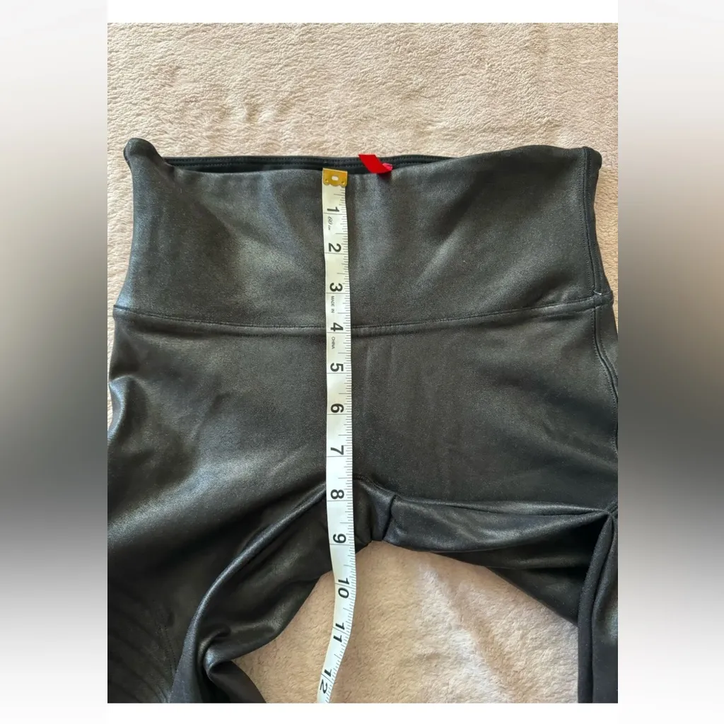 Spanx Women’s Black Faux Leather Moto‎ Leggings Size Small - Image 8