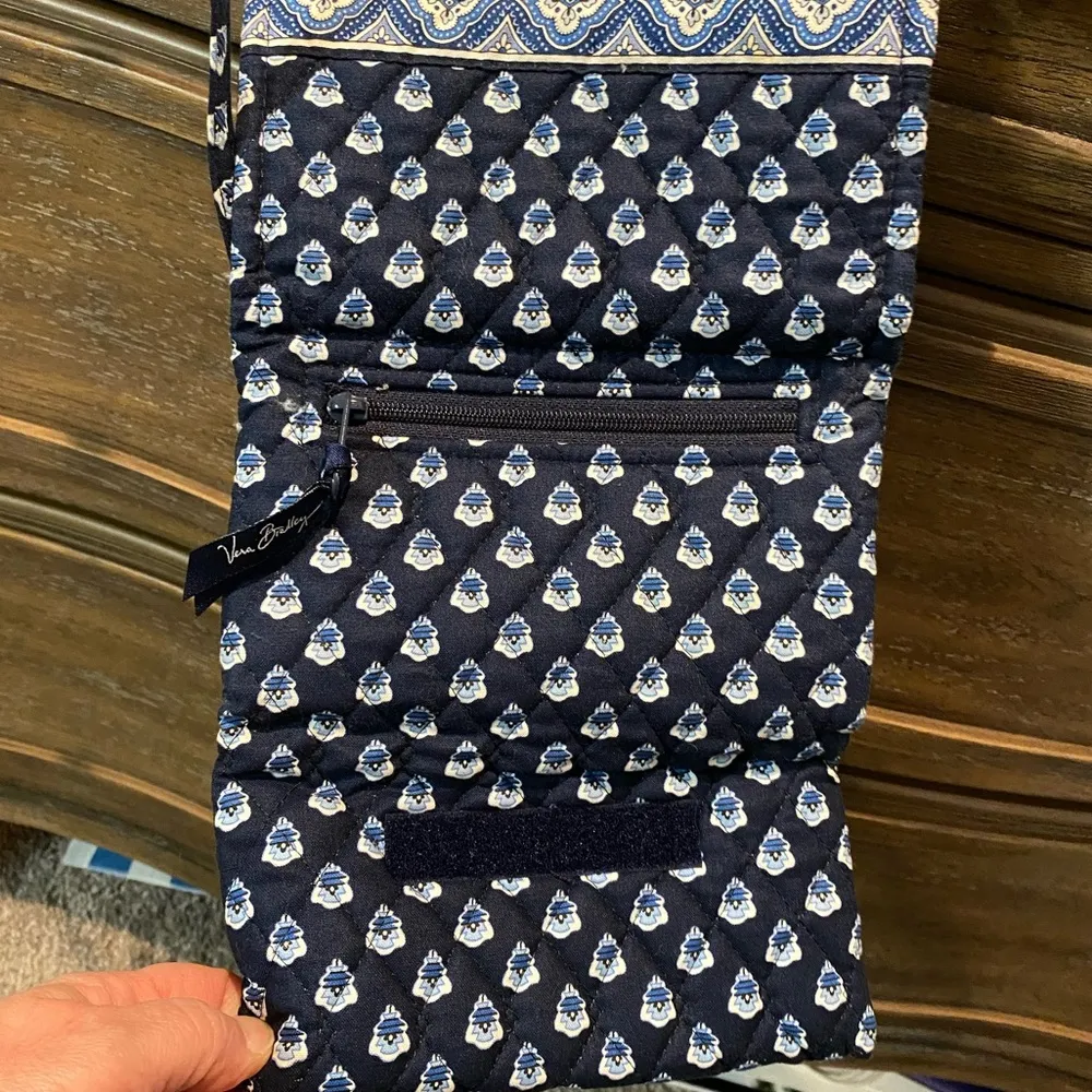 Vera Bradley Small Crossbody Bag - Image 9