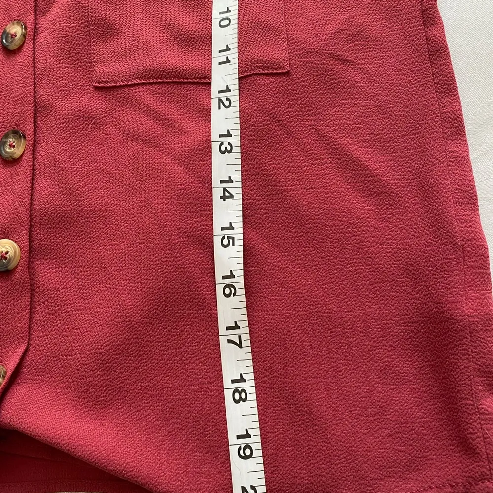 Pink Rose Dark Red Textured Button Up Top S - Image 2