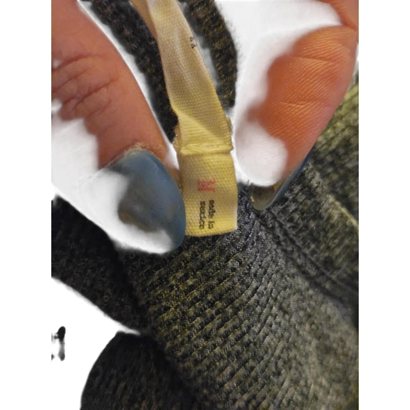 LUSH Ribbed Knit Long Sleeve Top Seamed Detail Cutout Neck Charcoal Grey M - Image 5