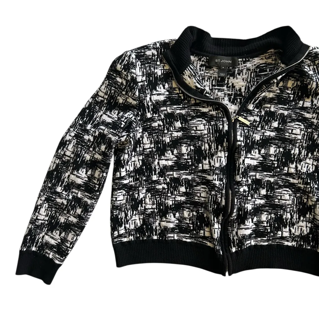 St. John Wool Blend Full Zip Shoulder pad Jacket Size Medium white black - Image 4