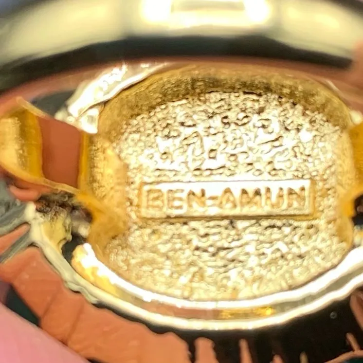 Ben Amun 24k Gold Plated Ring Purple Green Glass Cabochon Stones Cocktail Size 7 - Image 5