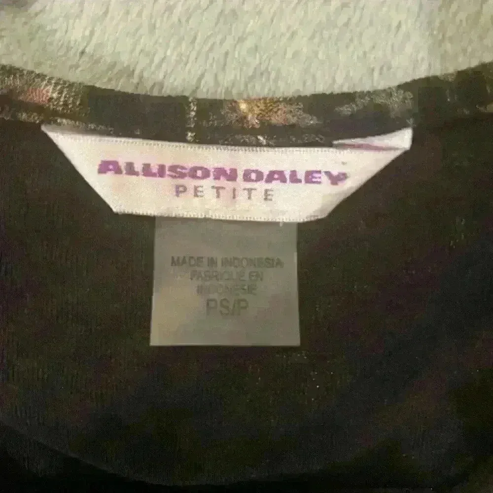 Women’s Black Quarter Sleeve Allison Daley Blouse - Image 3